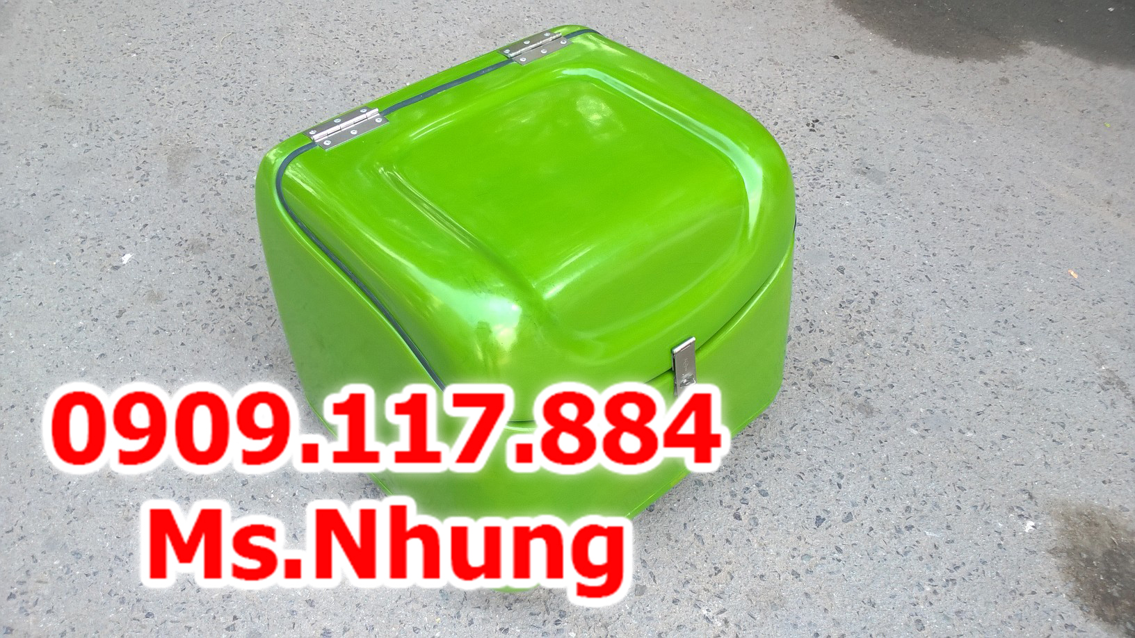 Thùng chở hàng sau xe máy, thùng nhựa giao hàng