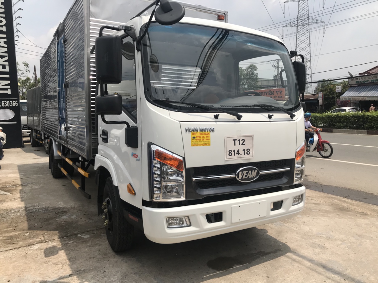 dai li bán xe tải 2 tấn thùng dài 6m máy isuzu siêu tiết kiệm VT260