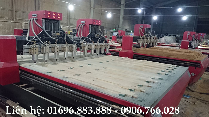 Máy CNC khắc gỗ giá bao nhiêu?