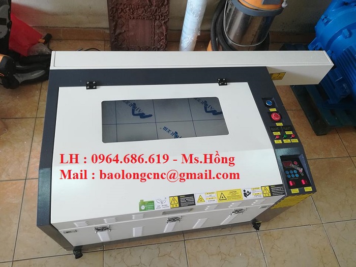 Máy laser 6040 khắc dừa, dưa hấu siêu đẹp