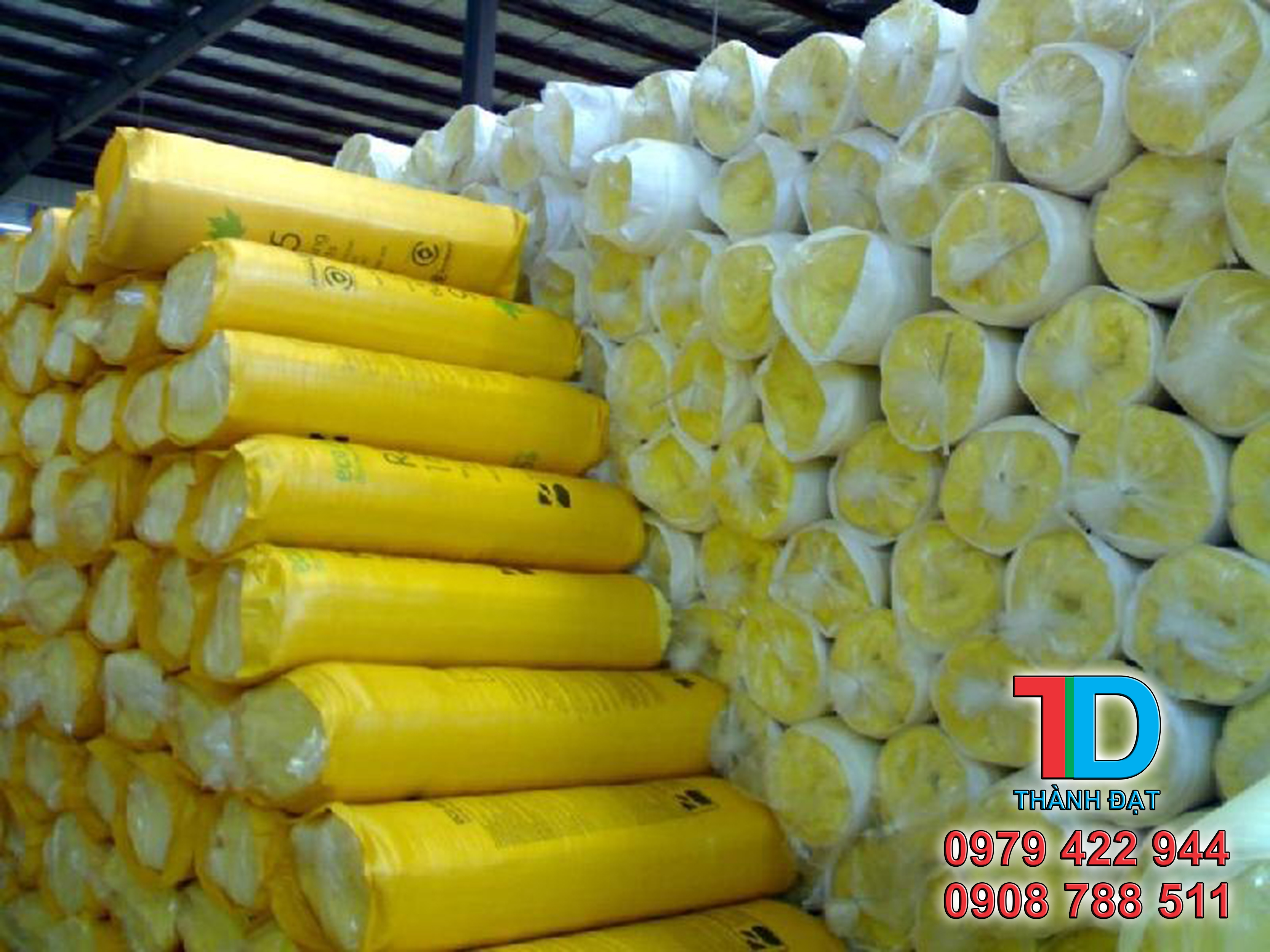 BÔNG THỦY TINH GLASSWOOL CÁCH NHIỆT DẠNG CUỘN