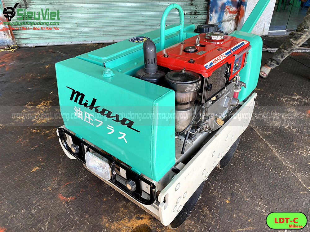 Máy lu rung dắt tay Mikasa LDT 650KG (Động cơ Diesel)