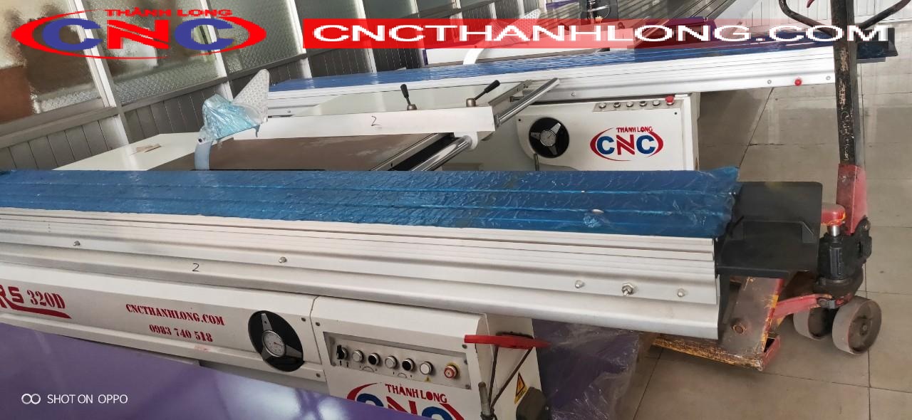 máy cưa bàn trượt 5.5 kw