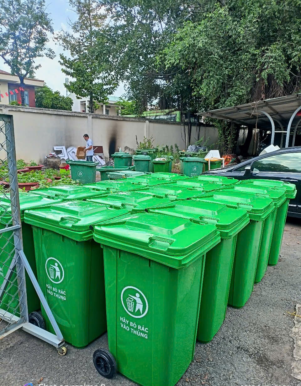 Giá Thùng rác nhựa 240 lít tại Cần Thơ