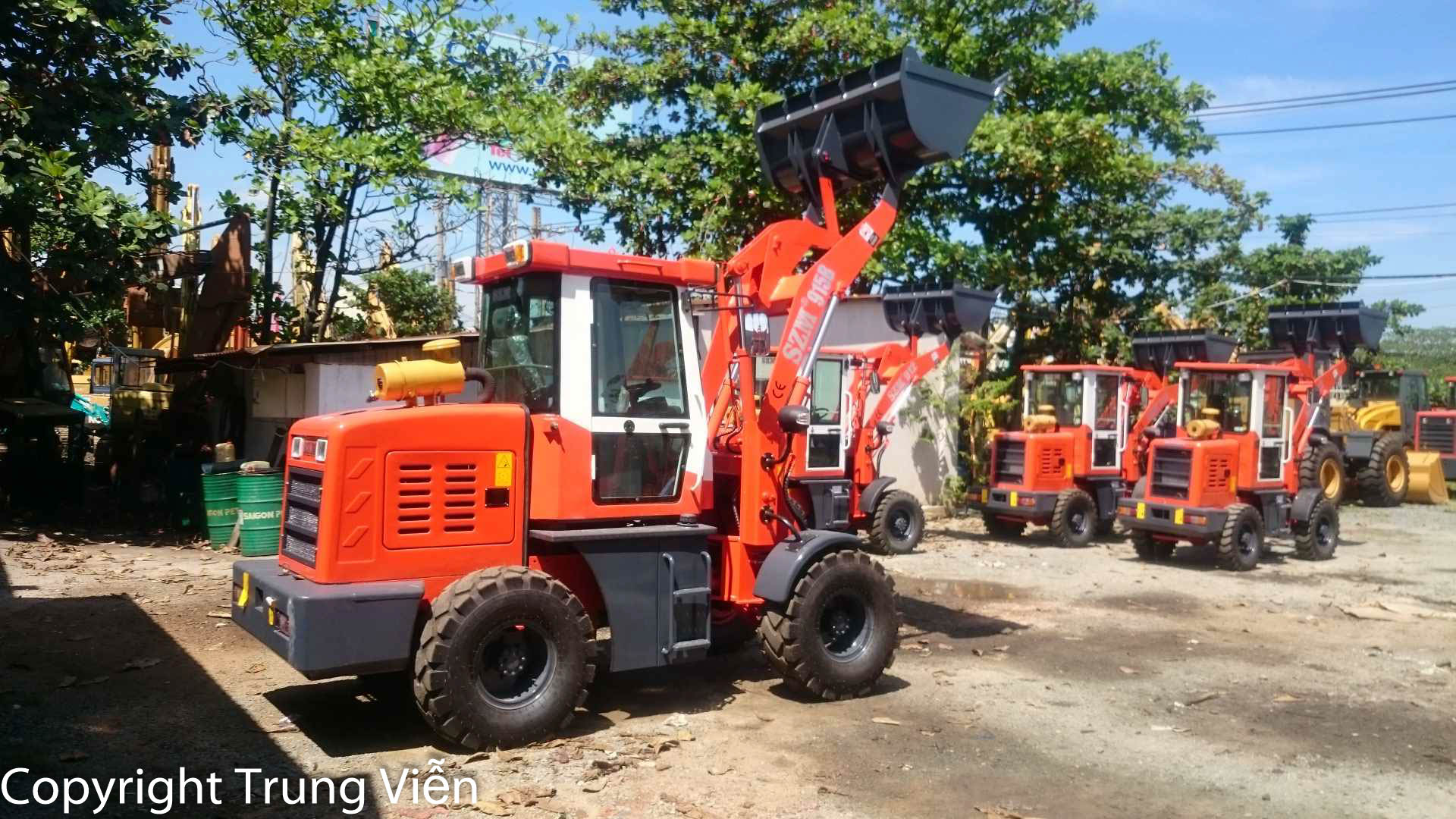 Xe xúc lật 0.6 khối SZM 915B hộp số tự động