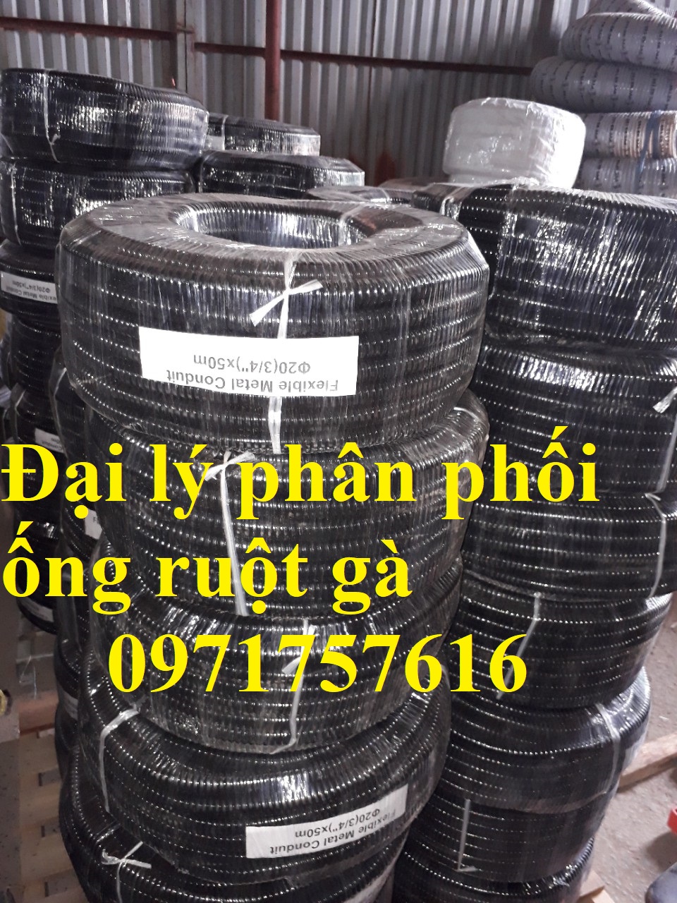 ống ruột gà lõi thép