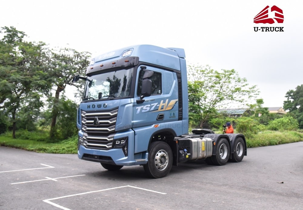 Xe đầu kéo HOWO TS7 Cầu láp