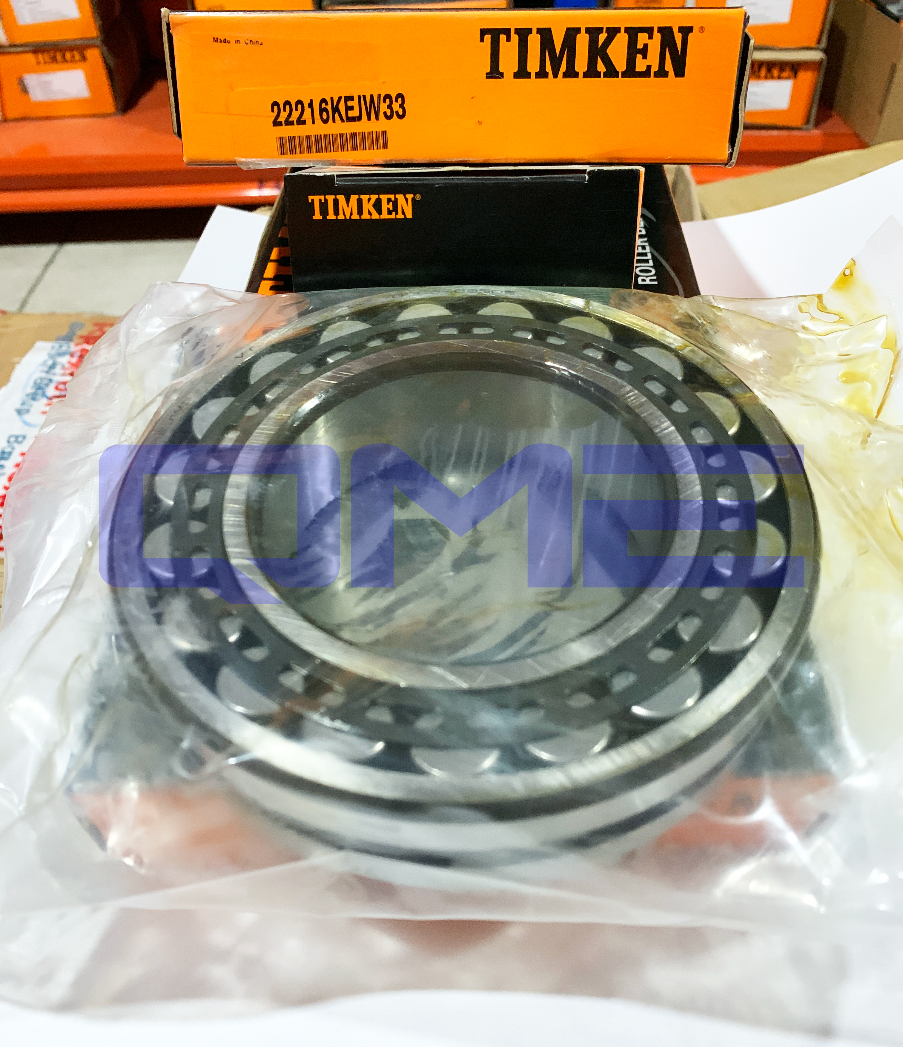 Vòng bi tang trống Timken 22216KEJW33 chính hãng - Lồng thép