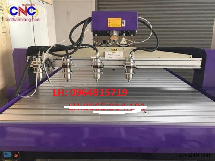 Máy CNC 4 đầu chuyên điêu khắc tại Hưng Yên