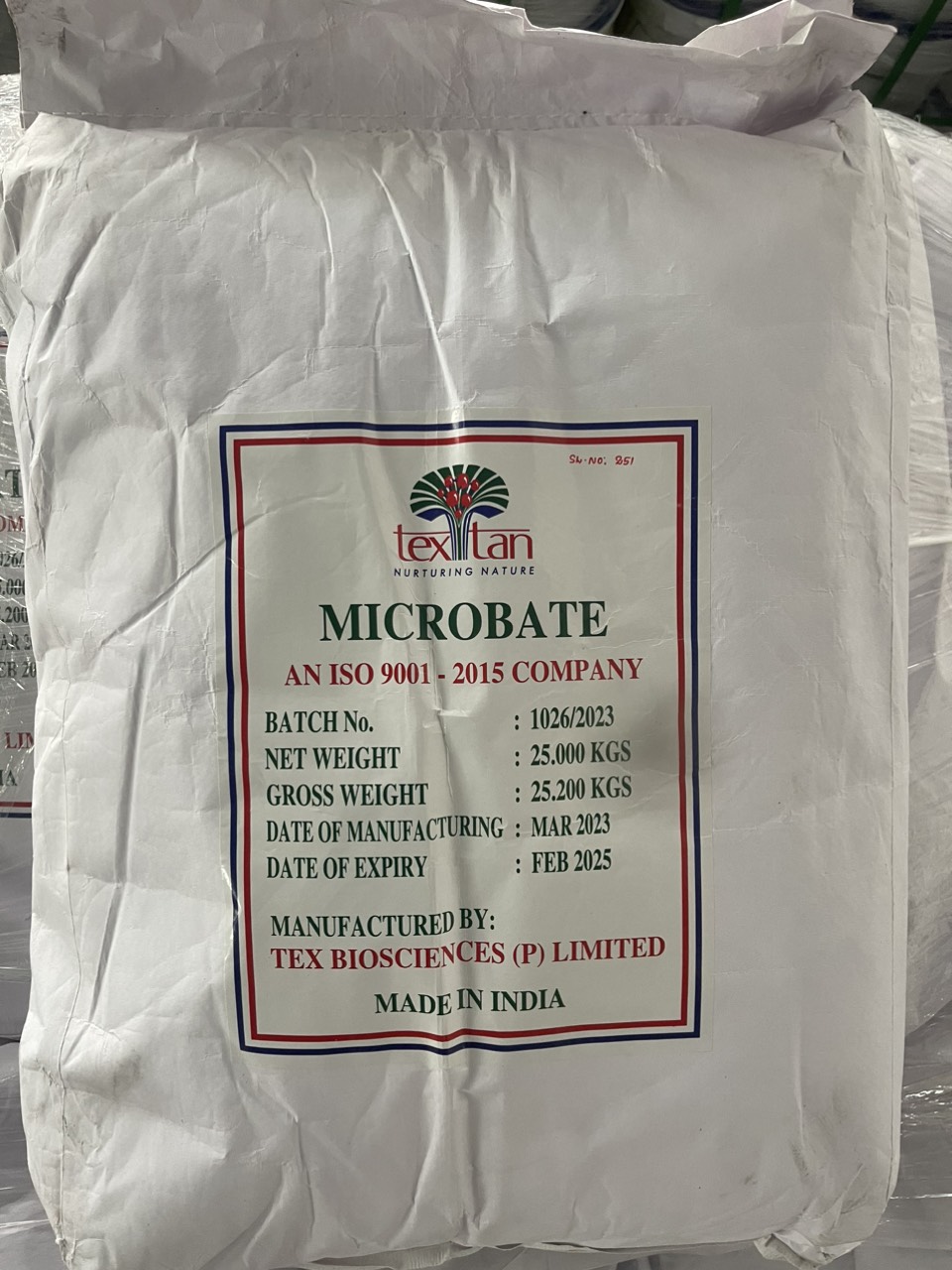 Microbate - enzyme xử lý nước cắt tảo