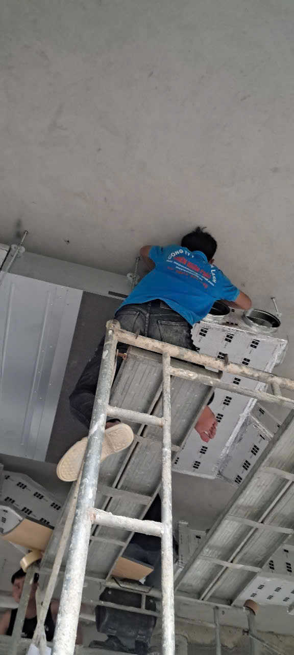 Lắp đặt Máy lạnh giấu trần Daikin 3hp cho khách sạn – nhà phố.