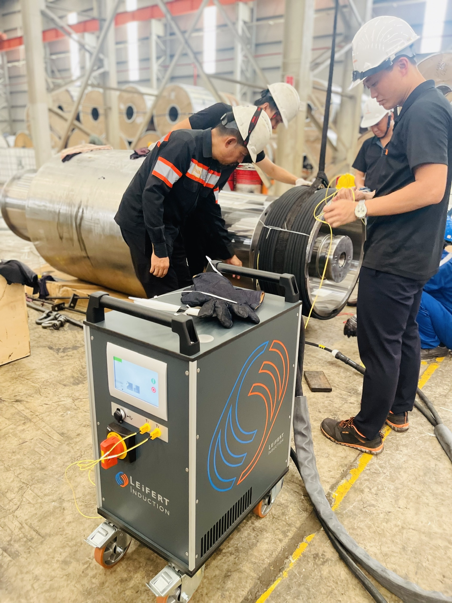 Giải pháp thiết bị công nghiệp & thủy lực toàn diện tại Việt Nam