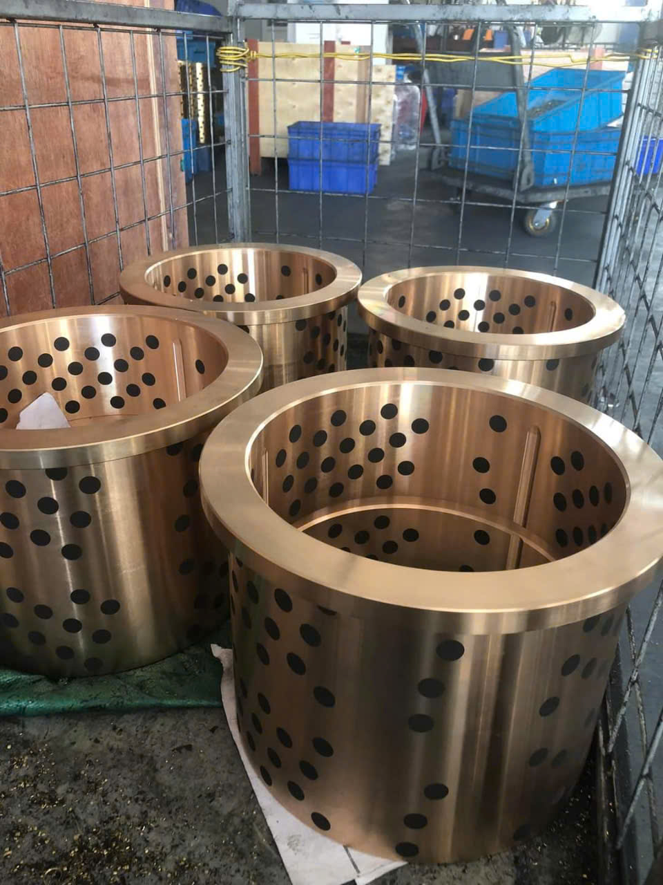 Địa chỉ tin cậy cung cấp các loại bạc đồng, bạc Graphite chất lượng cao.