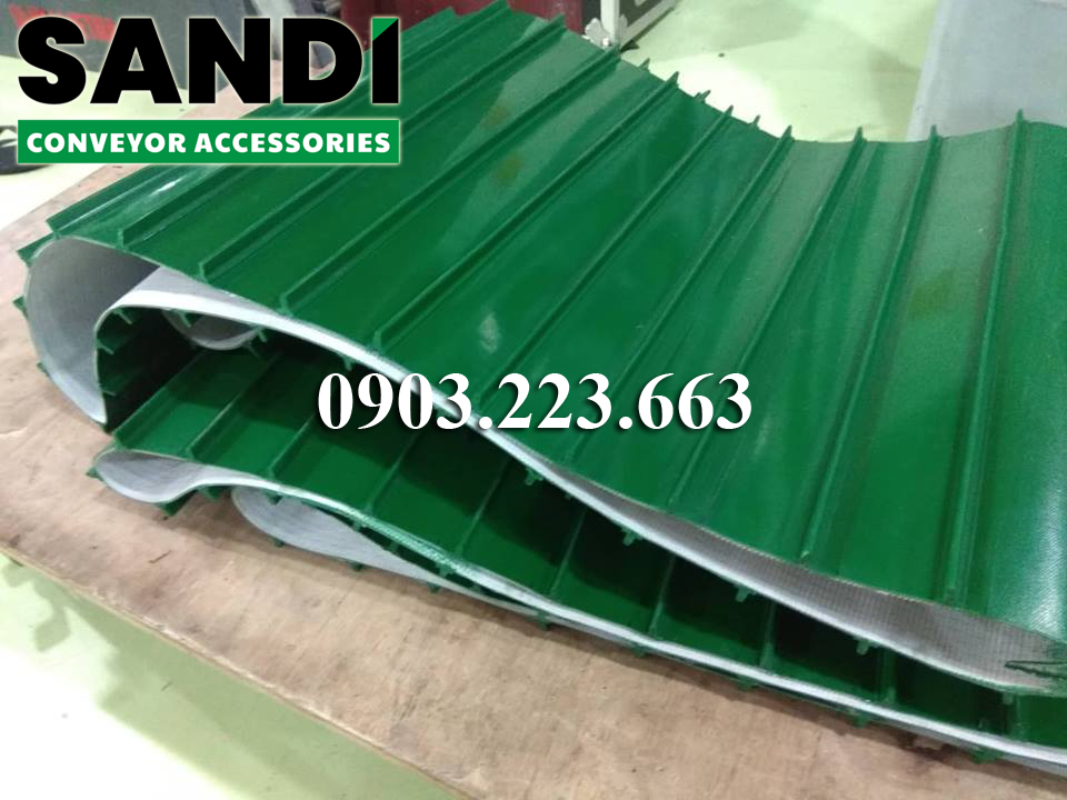 Báo giá băng tải PVC xanh dán gân giá rẻ tại Hà nội