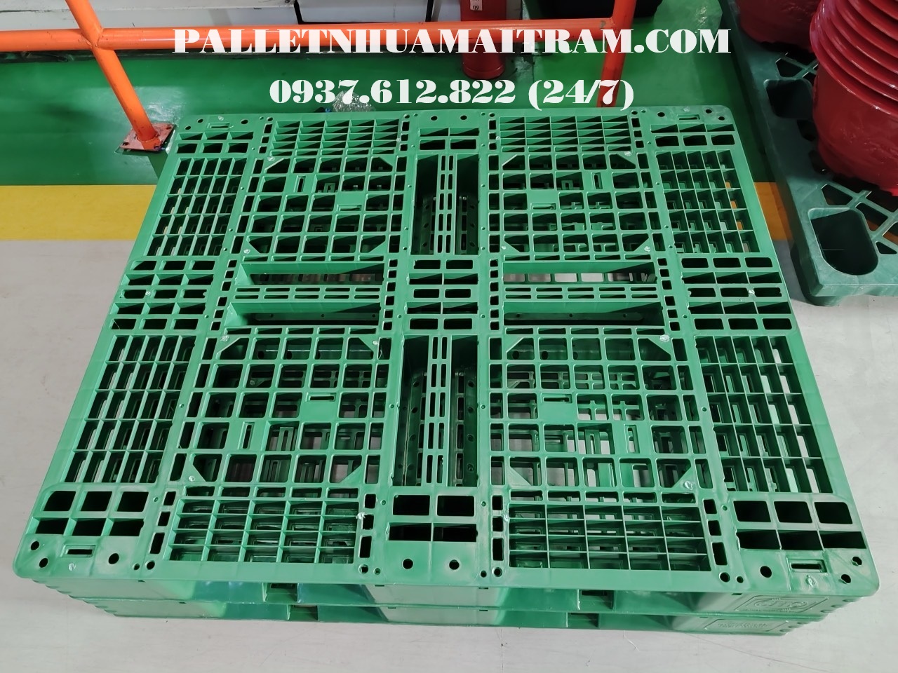 Xu hướng ảnh hưởng đến giá pallet nhựa cũ màu đen