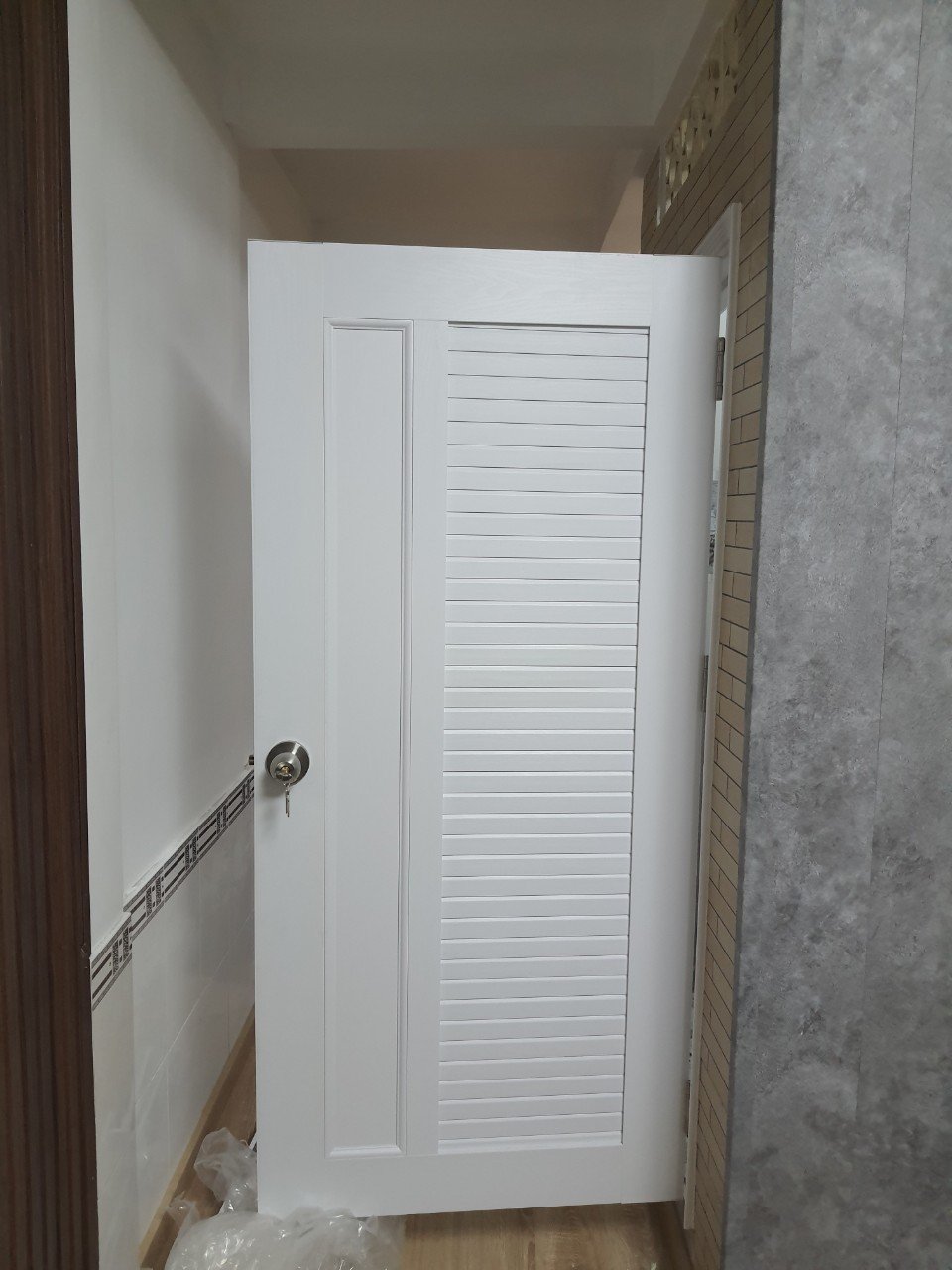 Giá cửa Đài Loan tại Quận 5 - Giá rẻ, bền, chất lượng