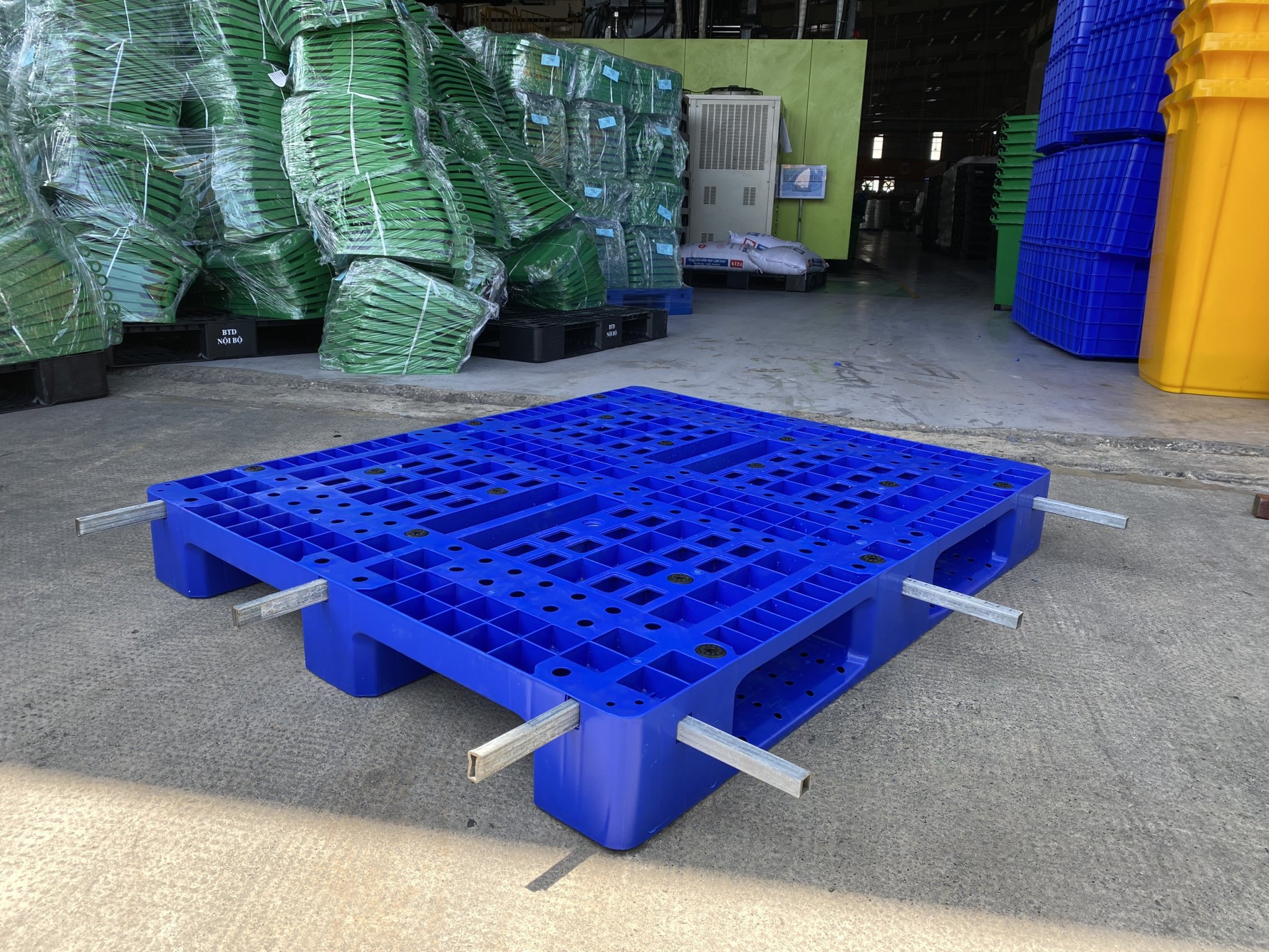 Cung cấp dịch vụ thiết kế Pallet nhựa miễn phí trên toàn quốc