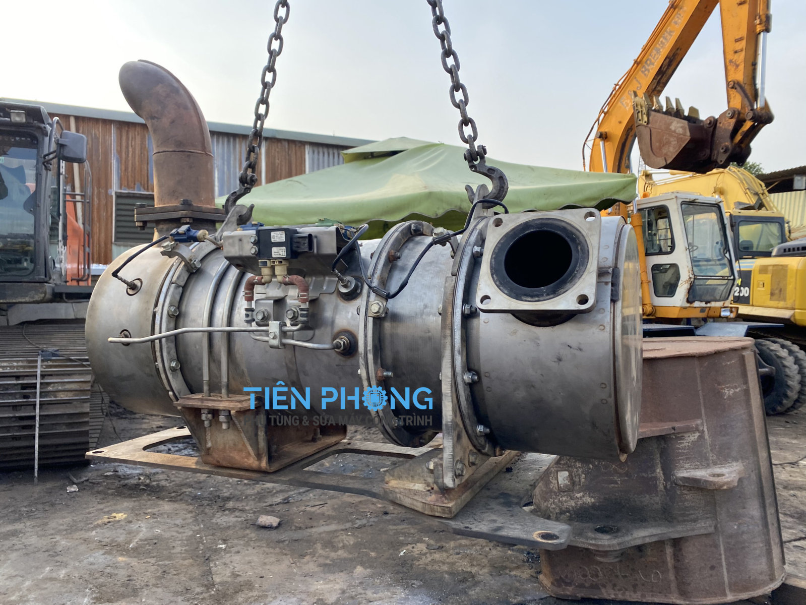 Sửa lỗi hệ thống xử lý khí thải KDPF máy xúc Komatsu