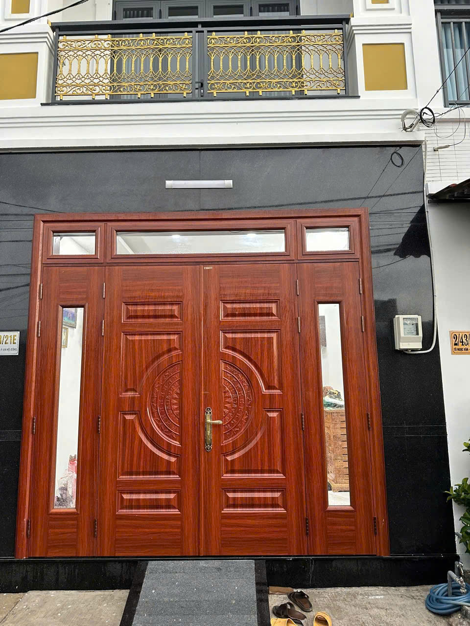 Cửa Thép Vân Gỗ tại Cư M'gar Đăk Lăk - Thi Công Hoàn Thiện