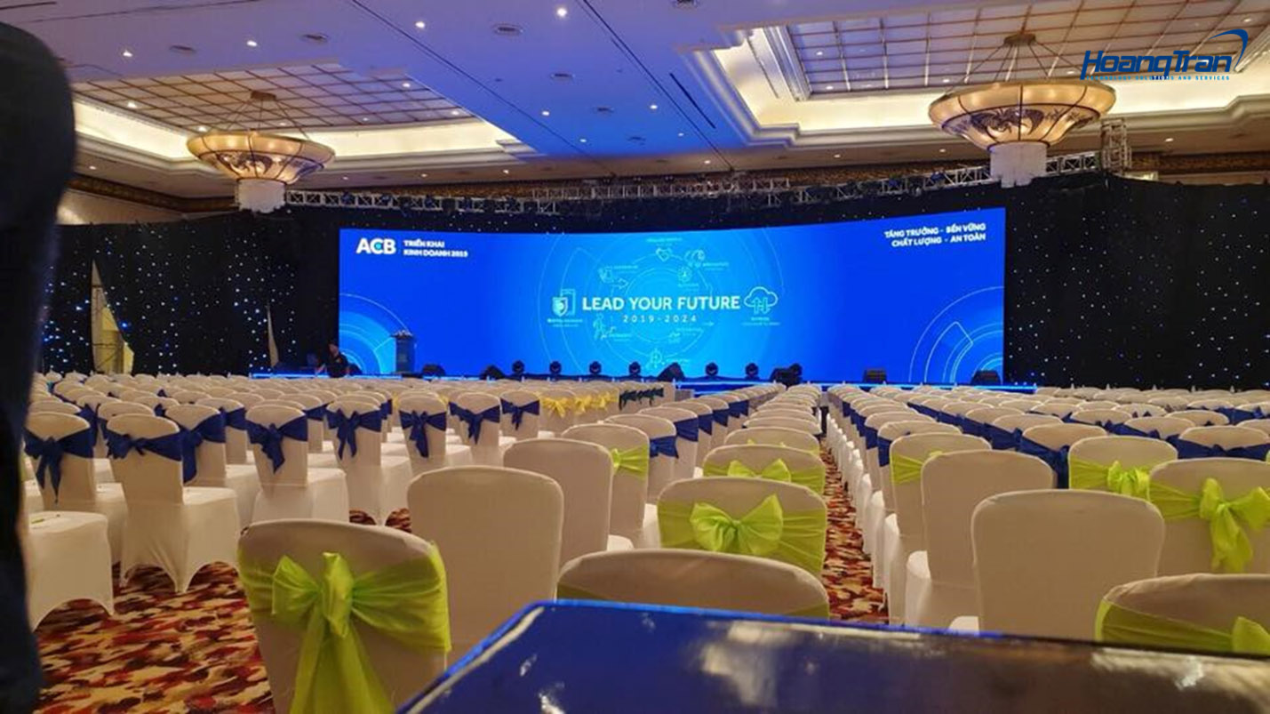 Hoàng Trần đồng hành và tổ chức sự kiện đầu năm 2019