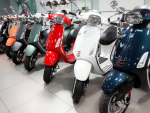 Piaggio Medley ưu đãi hơn 1 tr, Vespa Primavera, Sprint tặng Thuế TB 3,5tr